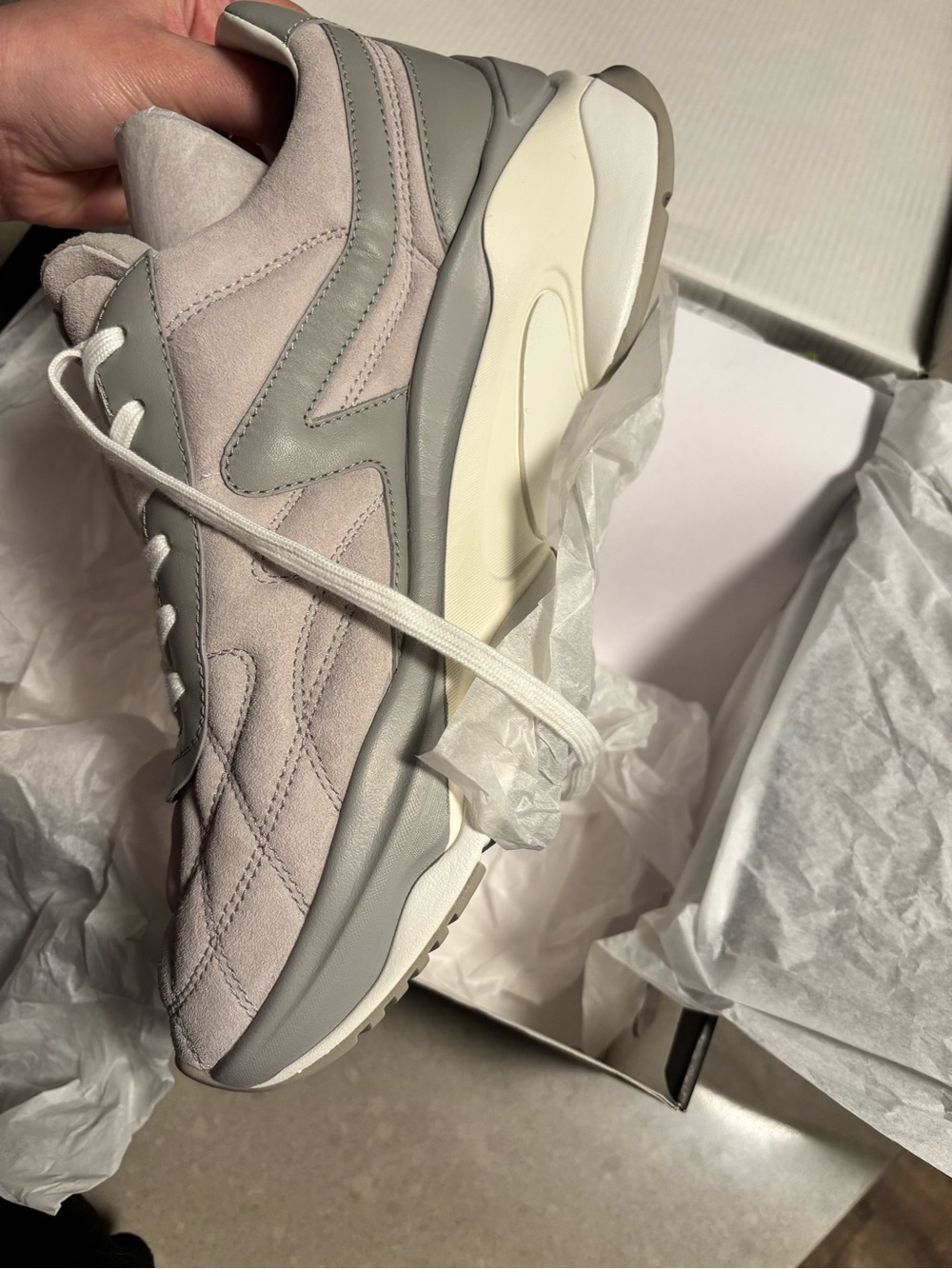 NWT rag & bone Quilted Suede Platform Sneaker in Light Gray and Off-White - Picture 12 of 16